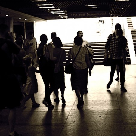 Underground Passage 3D Sound Effekt, Surround HD WAV-Datei Underground Passage 3D Sound Effekt, Surround HD WAV-Datei