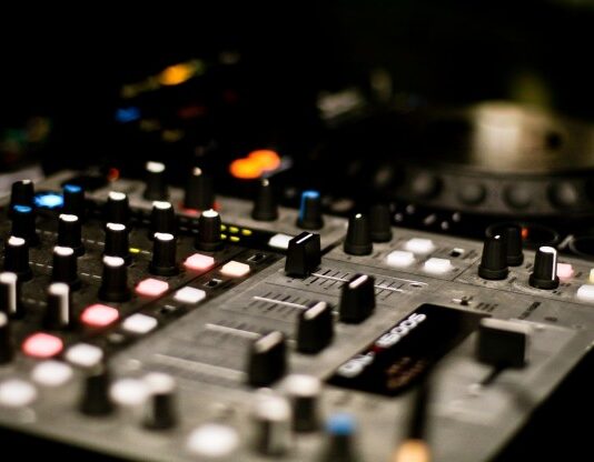 3 Useful Guidelines For Setting Up Home Recording Studio