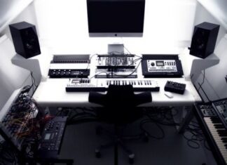 Studio Monitors | Getting experienced in monitoring sound