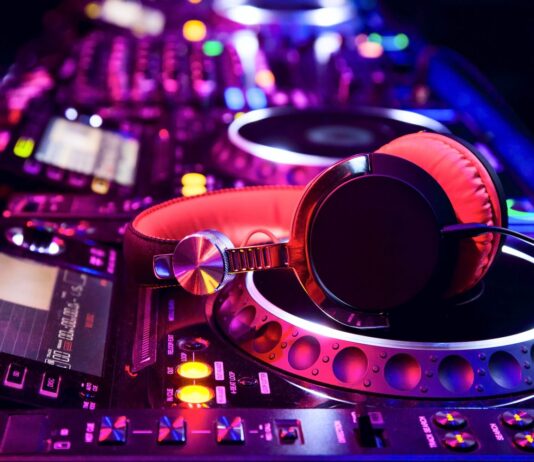 Selling used DJ Gear for a better price Little Guide