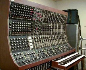 synths 2