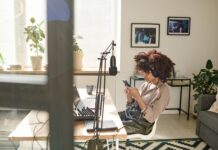 Master Home Recording with This Comprehensive Guide to Techniques, Setup, and Gear Essentials