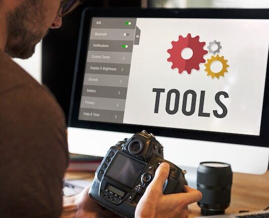 Comprehensive Overview of Pro Tools Features and Benefits for Music Production