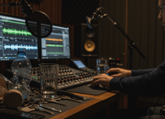 Foley Sound Effects Rhythmic Sampling Tutorial: Create Unique Beats